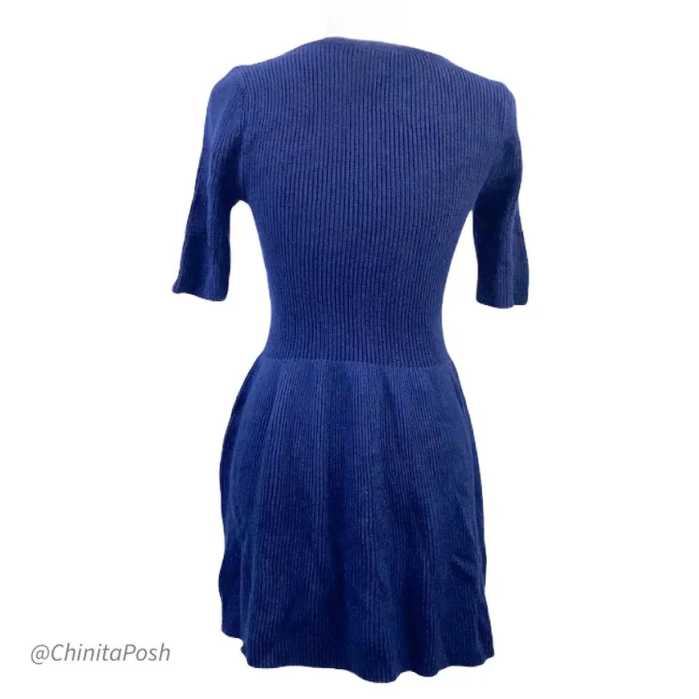 MOTHERHOOD MATERNITY- Maternity knit- stretchy - Picture 2 of 9